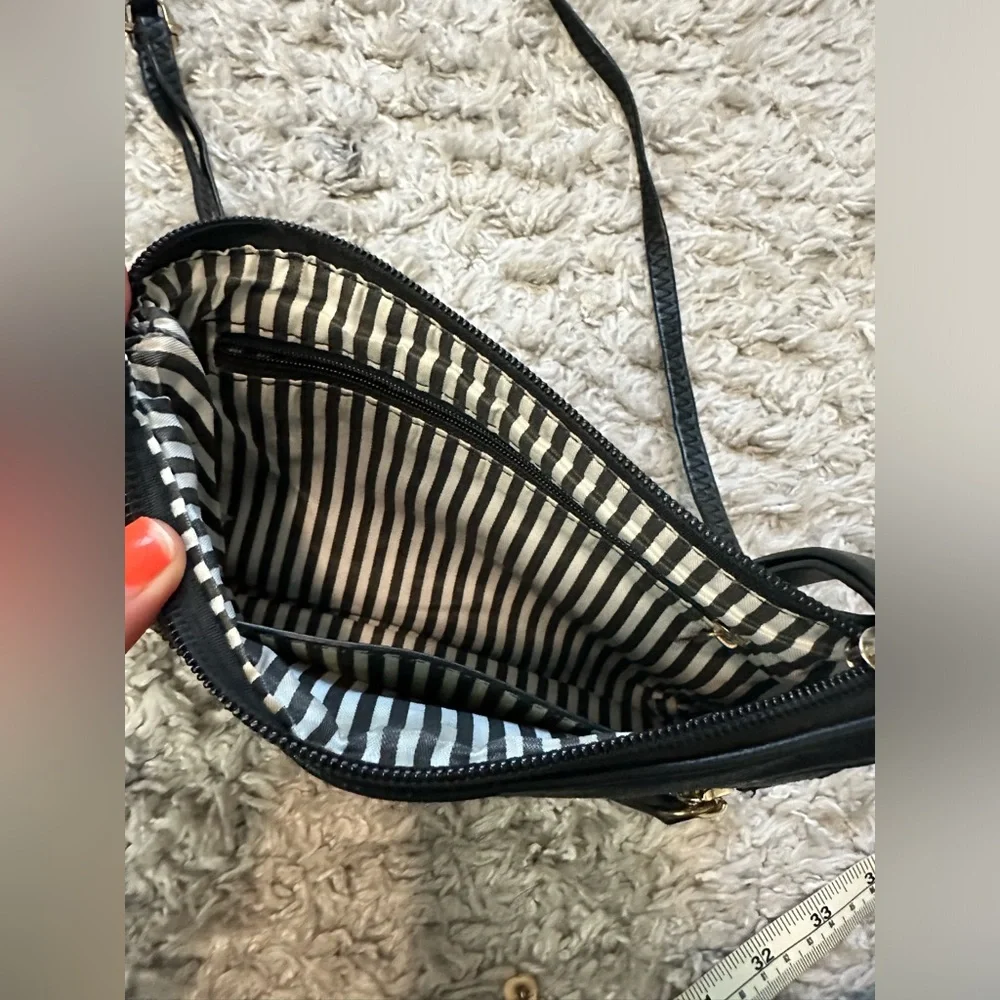 black small crossbody bag purse - Picture 4 of 7